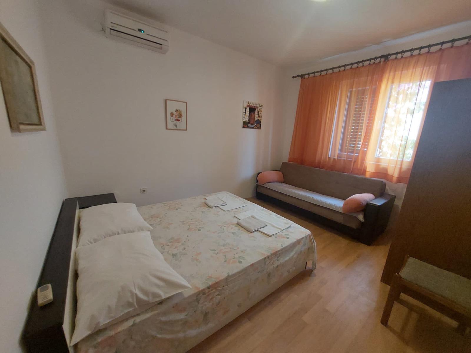 Prvi kat spavaća soba